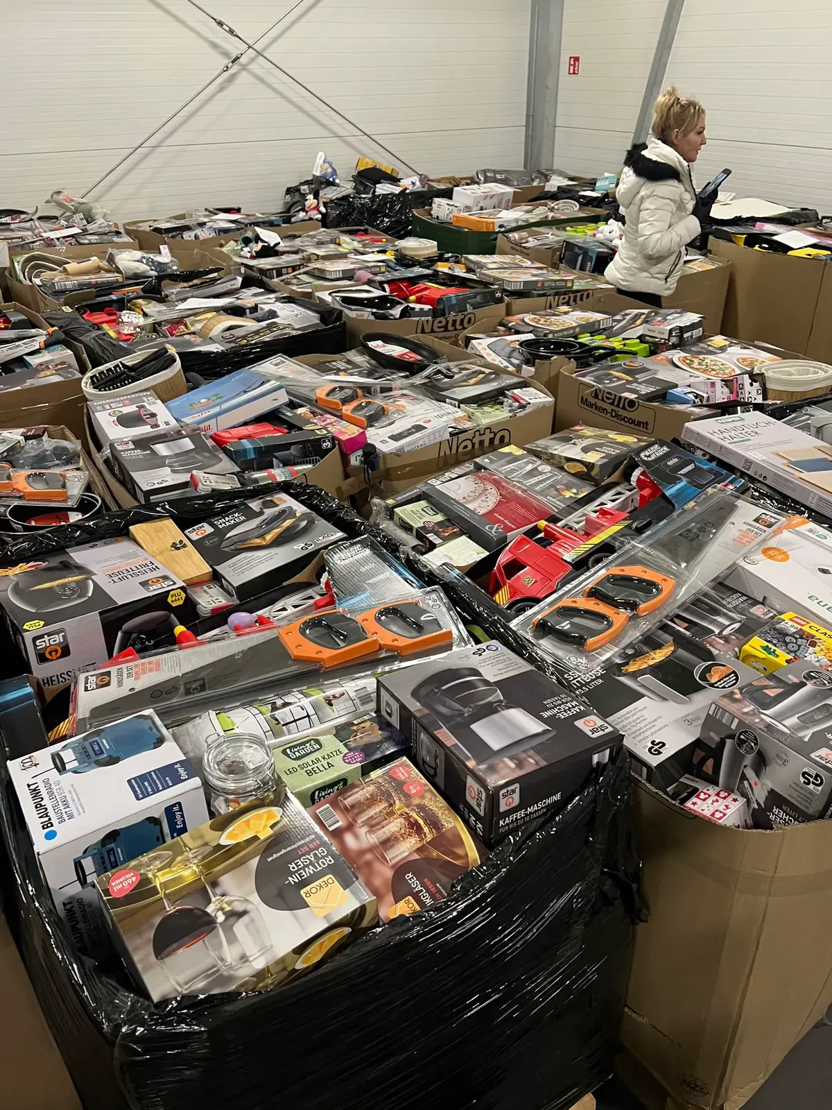 Small Kitchen APPLIANCES pallet - Image 4