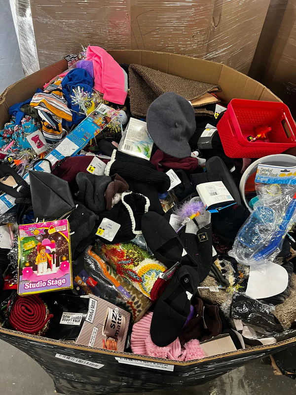 Dollar General High Count 6ft Liquidation Pallet #02 - Image 4