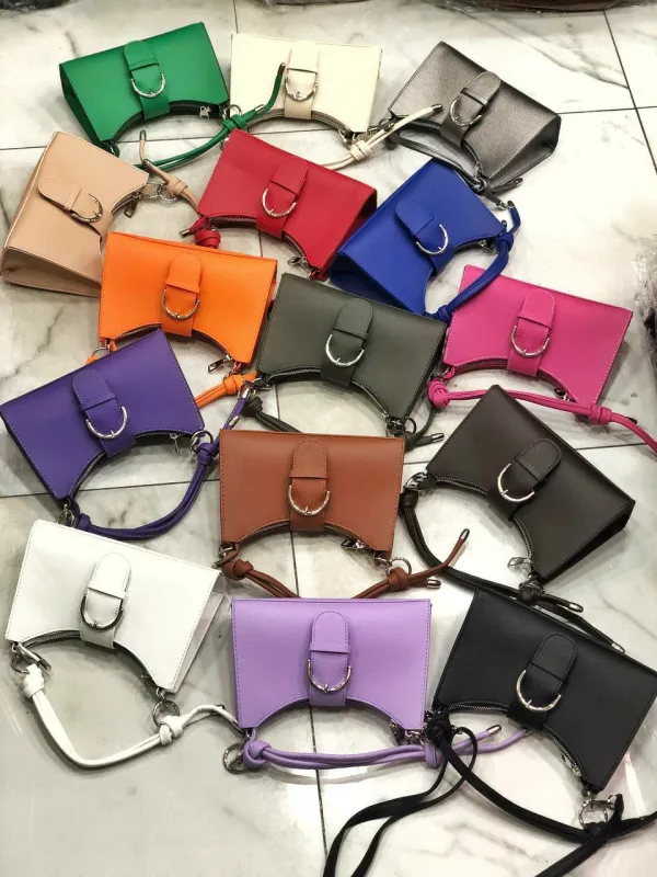 Woman Bags & Purse Pallets - Image 2