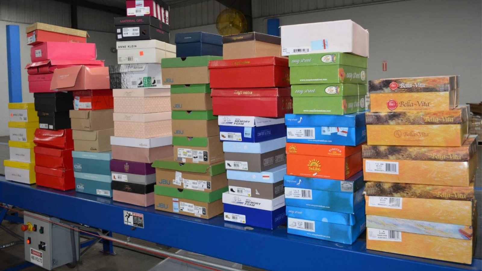 Assorted Shelf Pull Fall/Winter Womens Shoes - Image 7